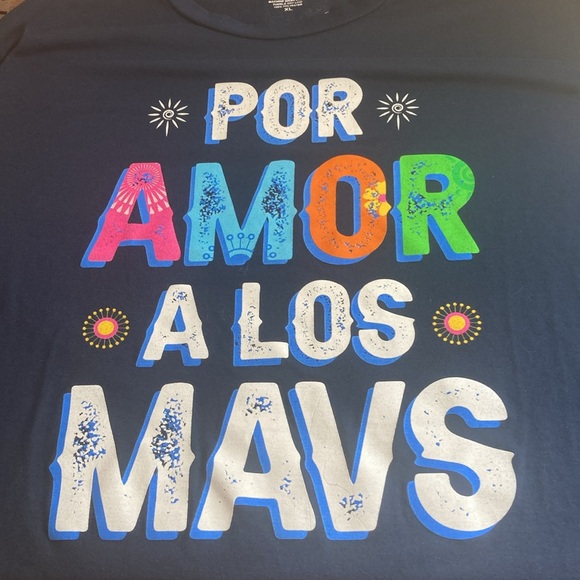 EUC Dallas Mavericks “Por Amor A Los Mavs” Special Edition Shirt Adult XL - Picture 4 of 7